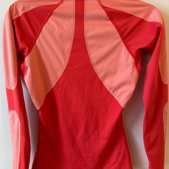 Nike Pro Bright Red Pullover - Picture 6 of 6